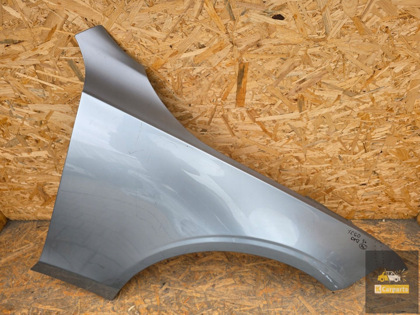 Volvo S90 V90 16- right front wing