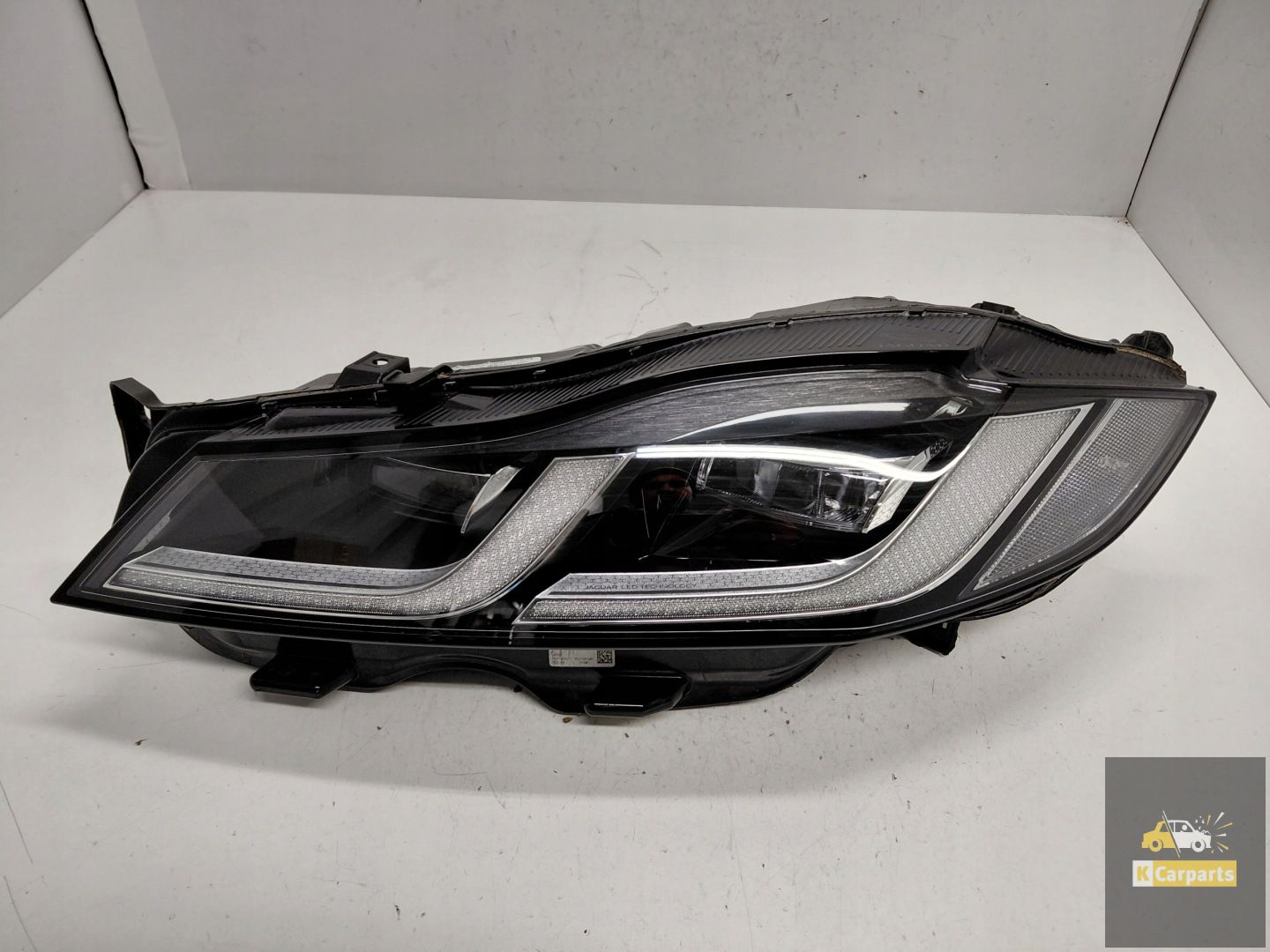 MK83-13W030-EE, Jaguar XF II F-Pace Lift Fullledig LED MID-lamp links