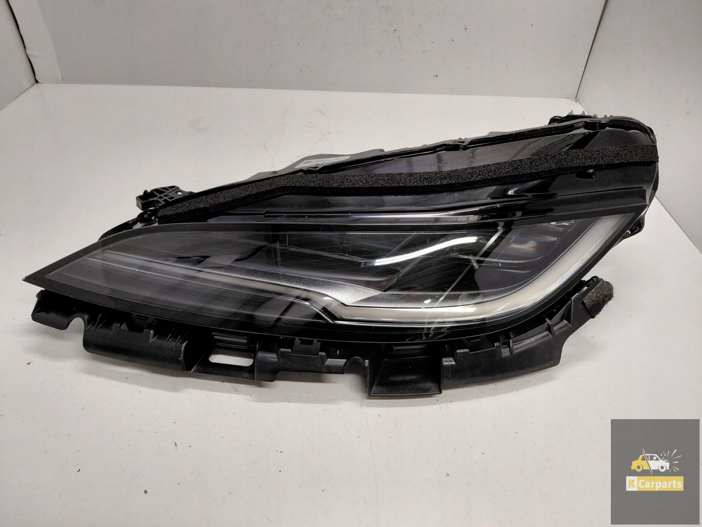 1760888-00-E, Tesla Model 3 II Full Led-lamp links