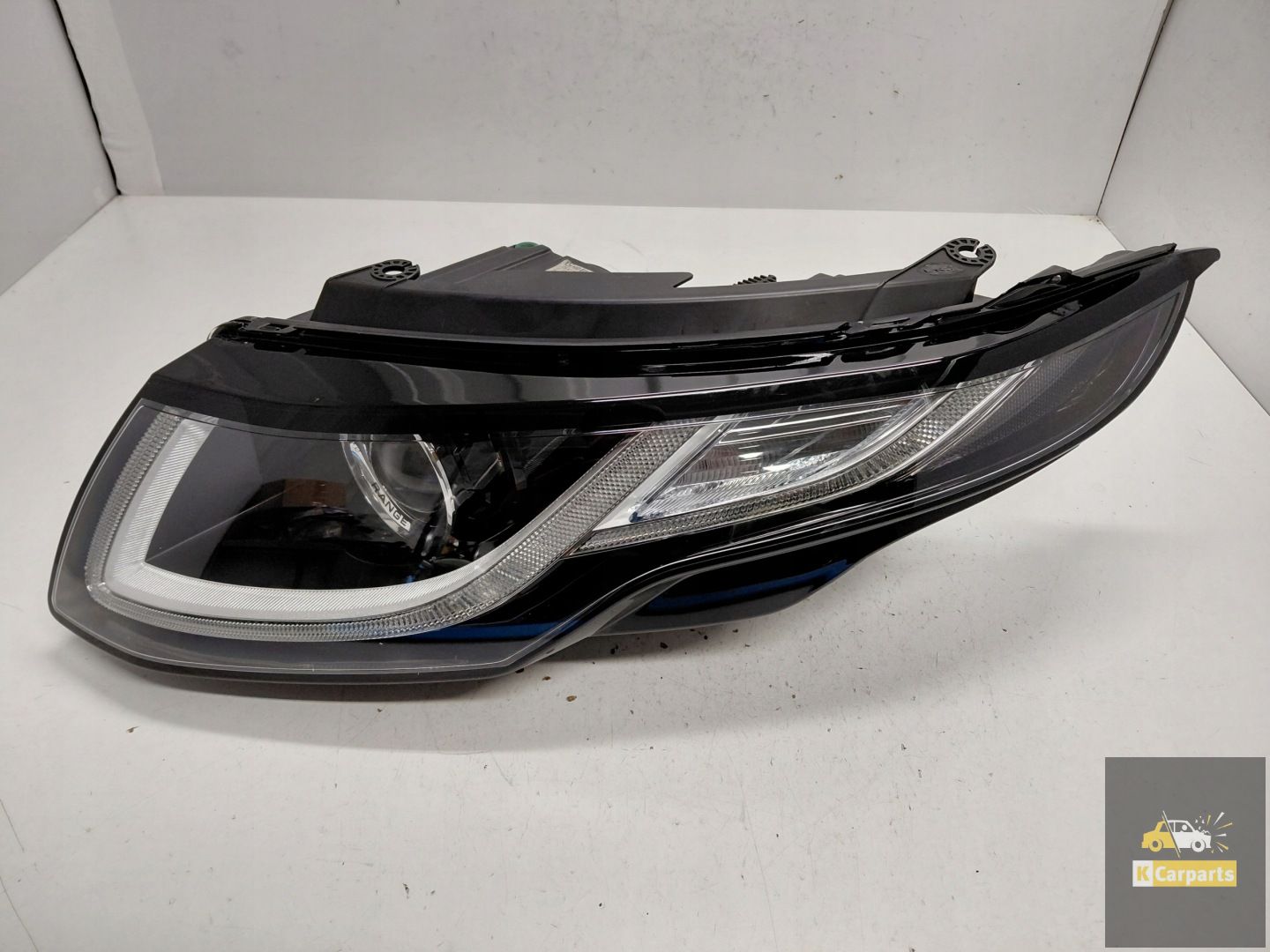 Gj32-13W030-ED, Range Rover Evoque I lift Xenon No Torsion left lamp