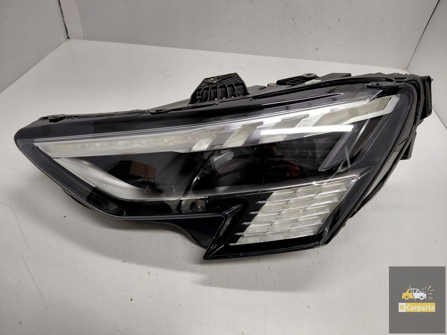 8Y0941035, Audi A3 8Y Matrix linke Lampe Ideal
