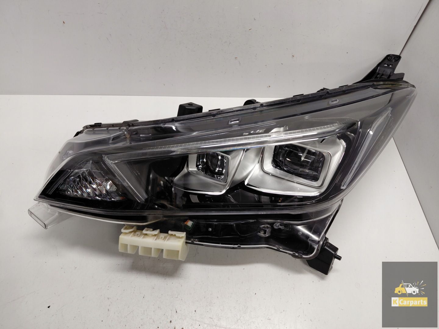 260605SH5A, Nissan Leaf II Full Ledlamp links