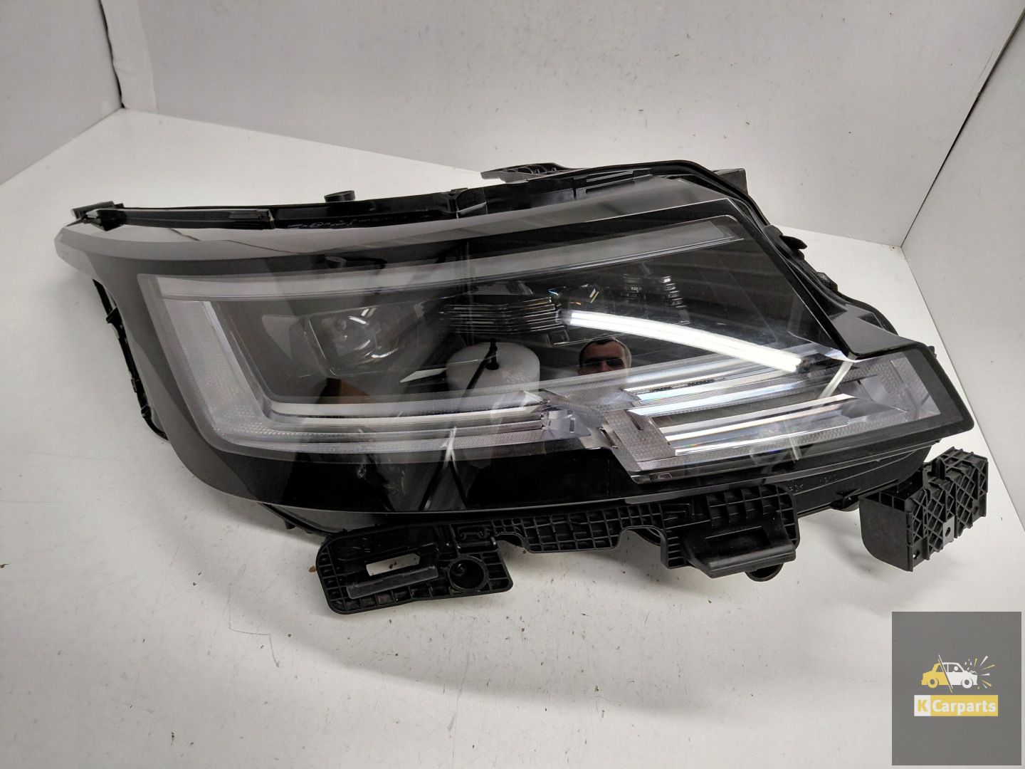 M8E2-13W029-HN, Range Rover L460 Volledig Led Hoog HI rechterlamp Ideaal