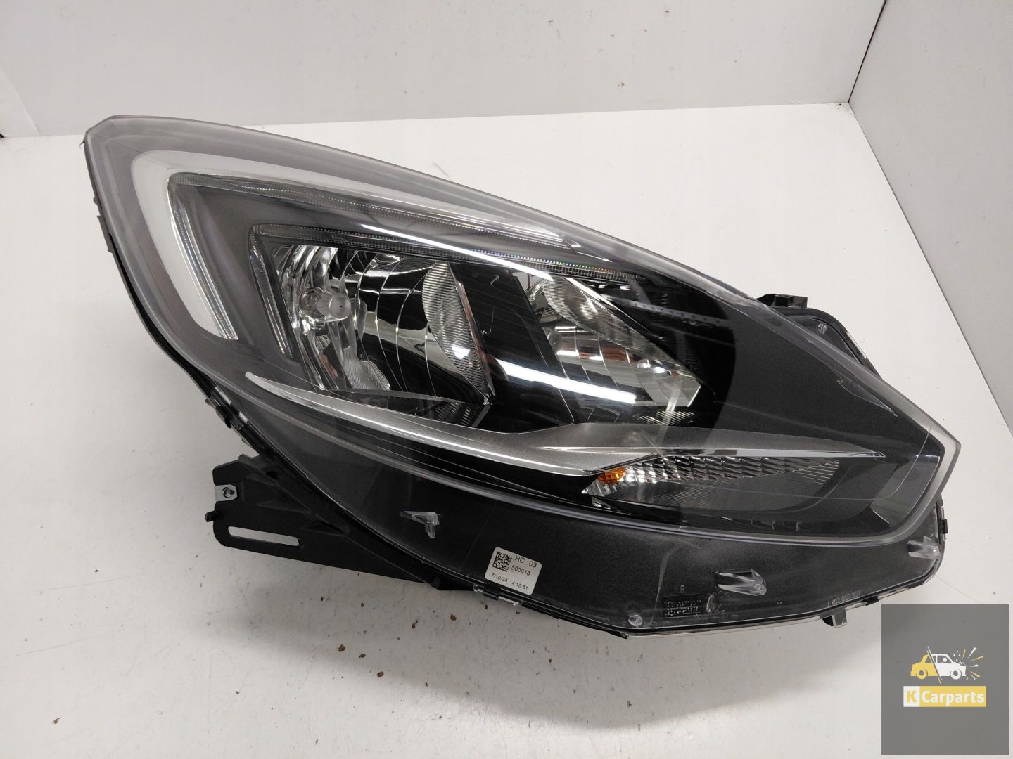 39050527, Opel Zafira C Lift Gewoon Met Led Lamp Rechts Perfect NIEUW