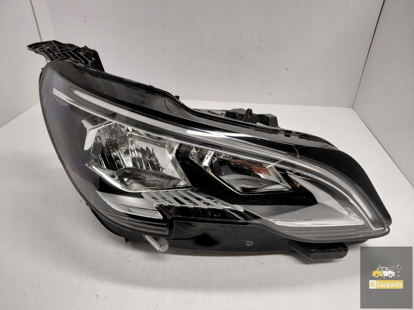 9810478180, Peugeot 3008 5008 II Normaal Met Led Lamp Rechts Perfect