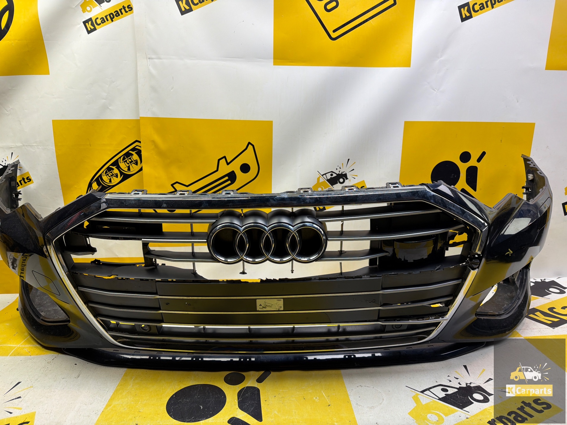 Audi A6 C8 4K voorbumper KLS 4K0807437 origineel