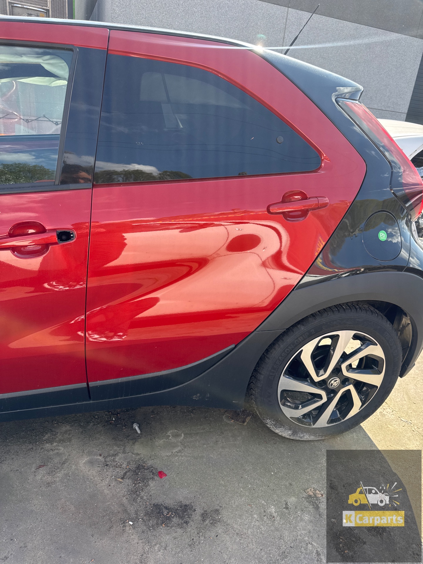 Toyota Aygo X Porte arrière gauche Porte Acher gauche