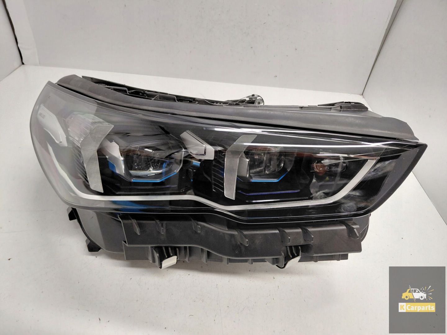 5A798D2, BMW G60 Voll-LED-Scheinwerfer rechts, blau-silber