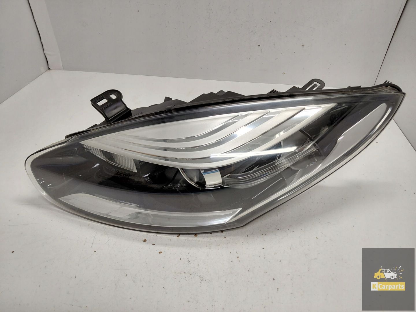 260605817R, Renault Megane III Lift Lens Zilver Boven Links Onder Lamp Idealn