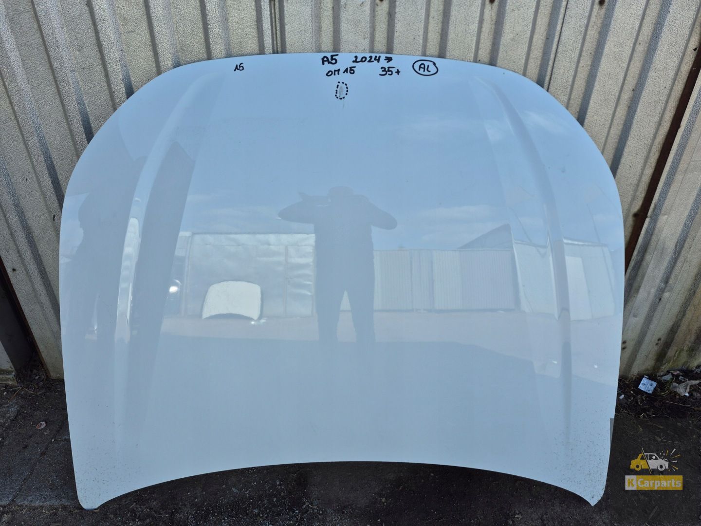 Audi A5 B10 III 2024- motorkap