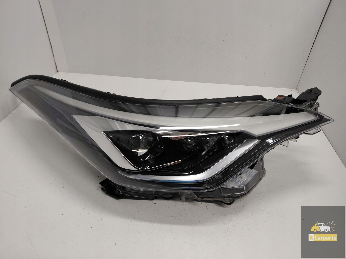 81110-F4280-00, Toyota CHR Lift Voll-LED-Modul Version Rechte Lampe Ideal
