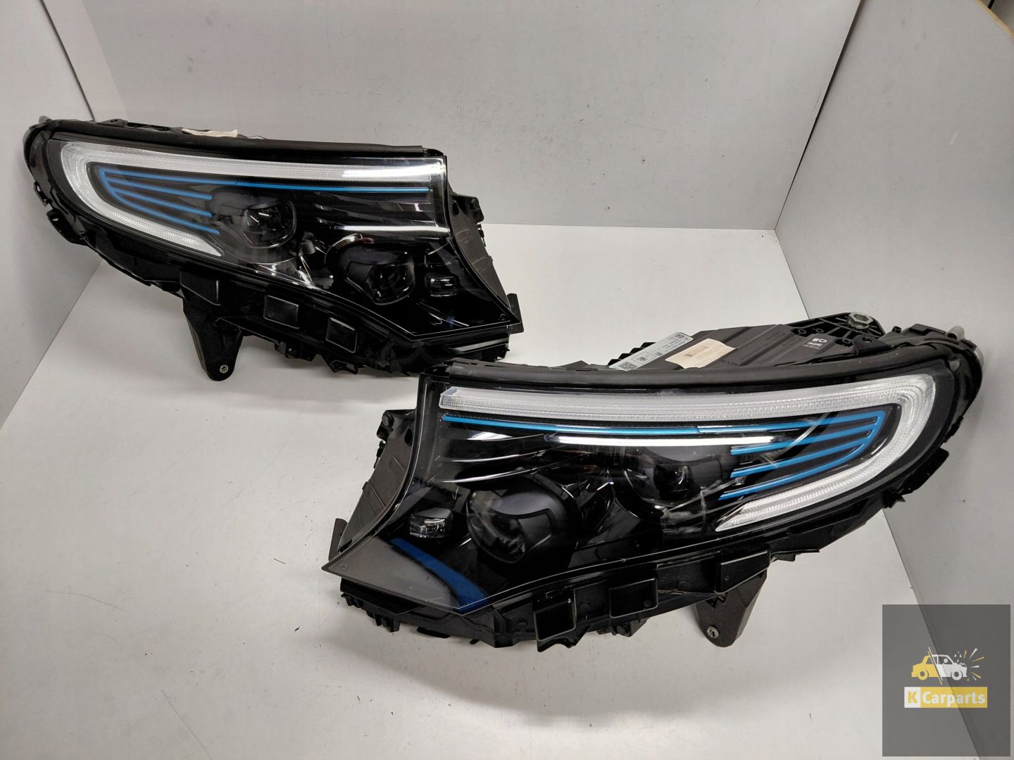 A2939060201, Mercedes EQC W293 Phare numérique LED complet droit et gauche idéal