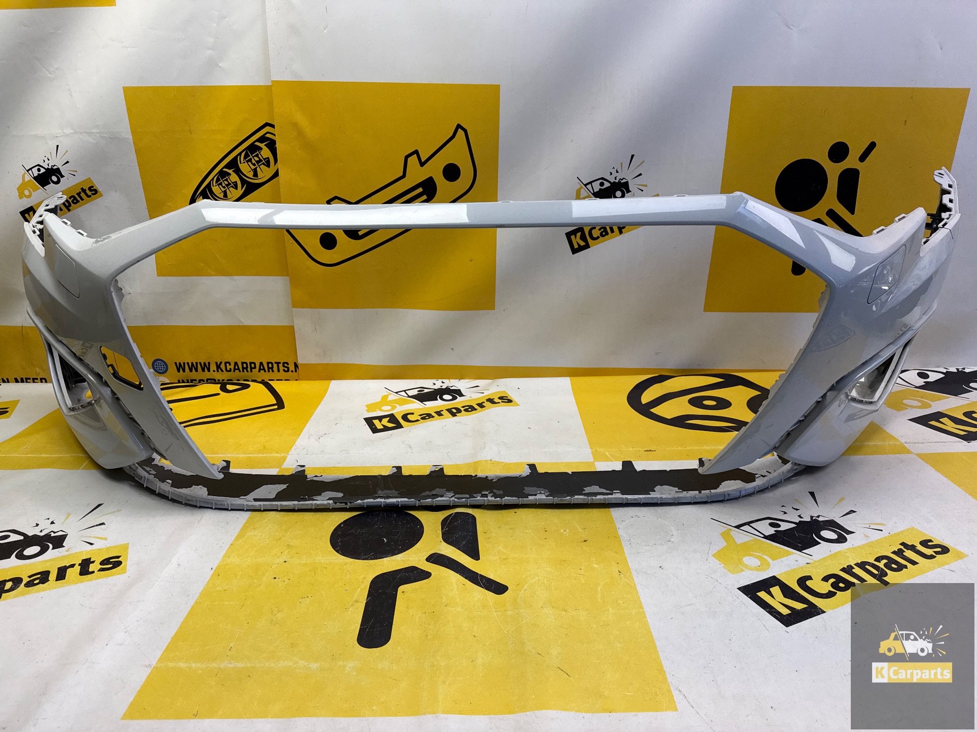 Audi A3 8Y voorbumper KLS ORIGINEEL 8Y0807437