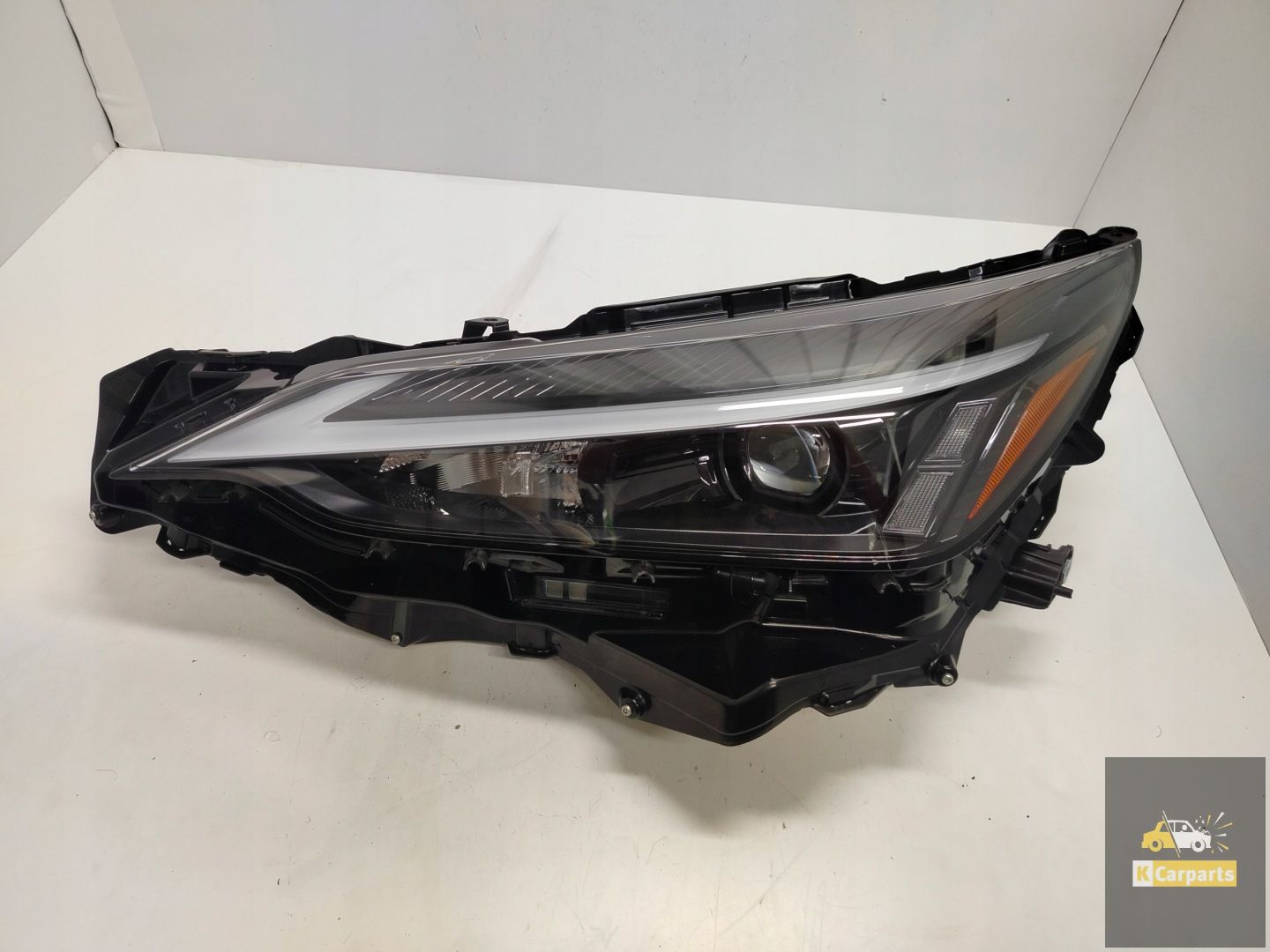 Lexus NX II Ledlamp links Perfect