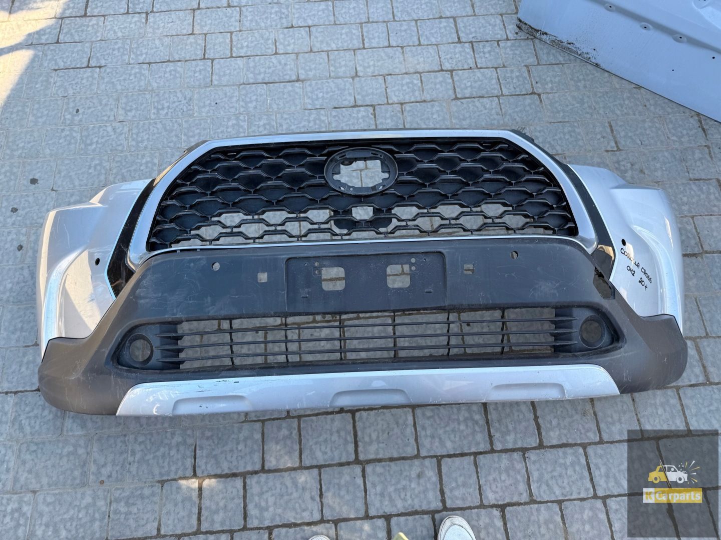 Toyota Corolla Cross Frontstoßstange