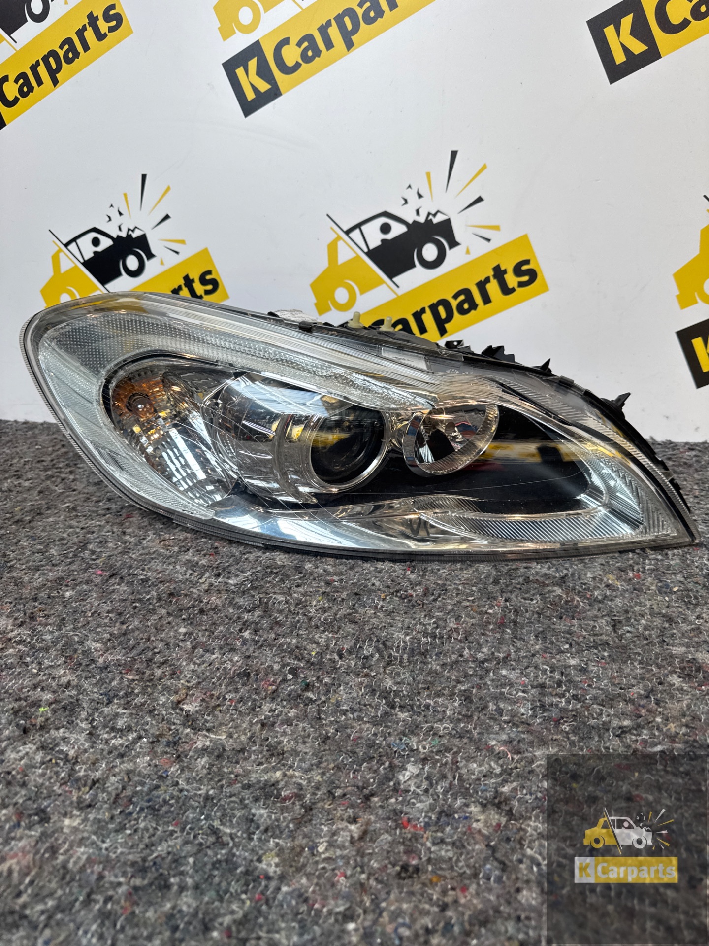 Phare avant droit d'origine Volvo C70 31299753