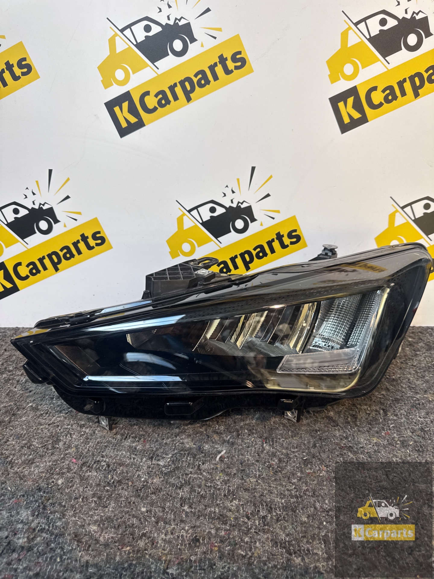 Seat Cupra Leon 5FA LED Koplamp rechts 5FB941005D