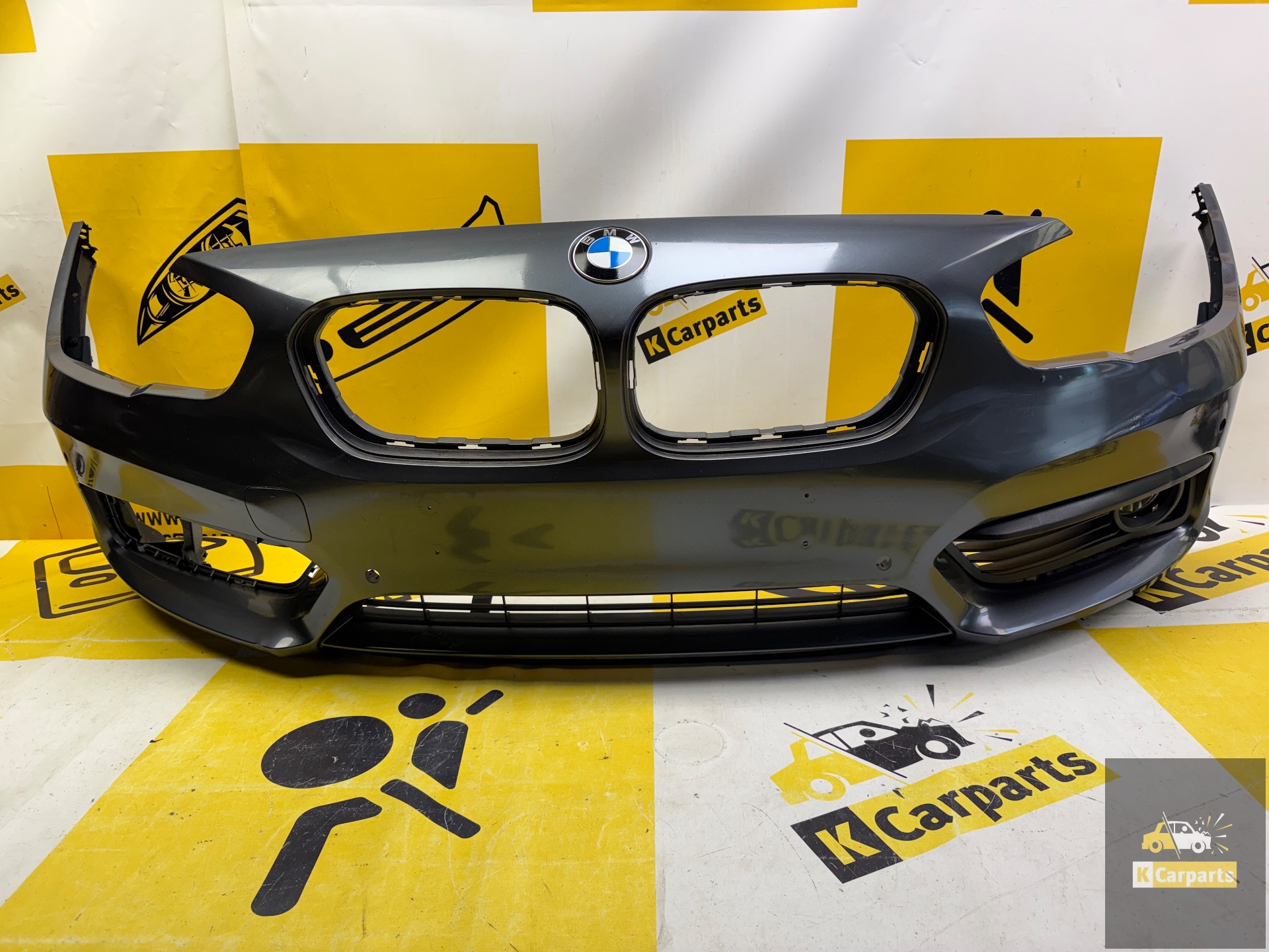 Bmw 1-serie F20 Facelift 6pdc voorbumper 51117371736