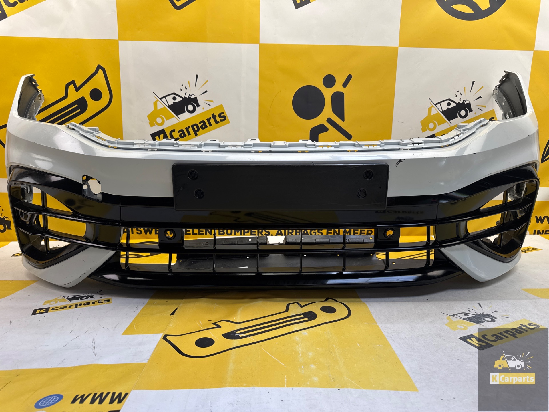 FRONT BUMPER VW Volkswagen TIGUAN R FACELIFT BUMPER 5NA807221D