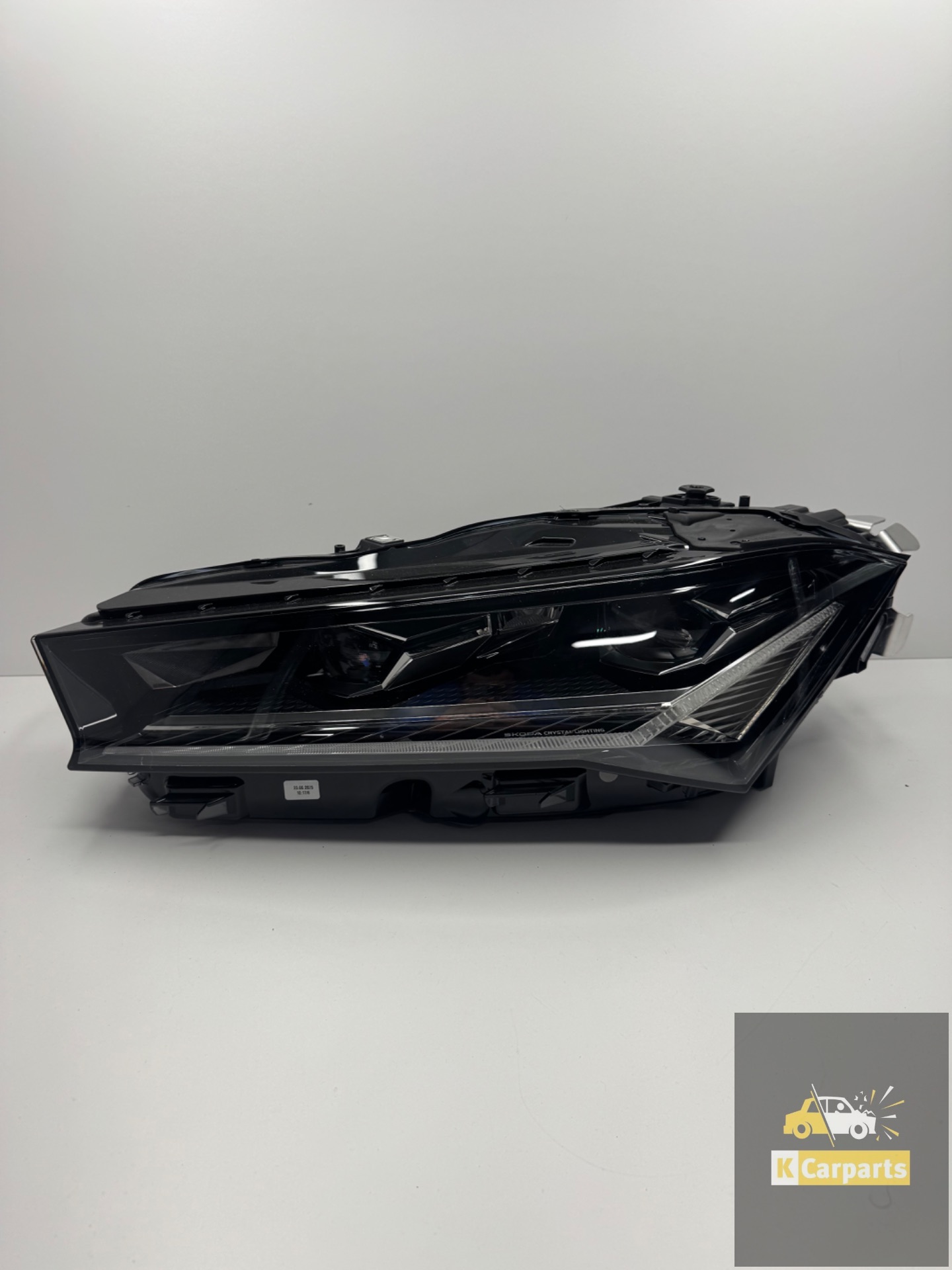 Liens de phares pour Skoda Superb 3V5 Crystal Lighting 3P1941015A