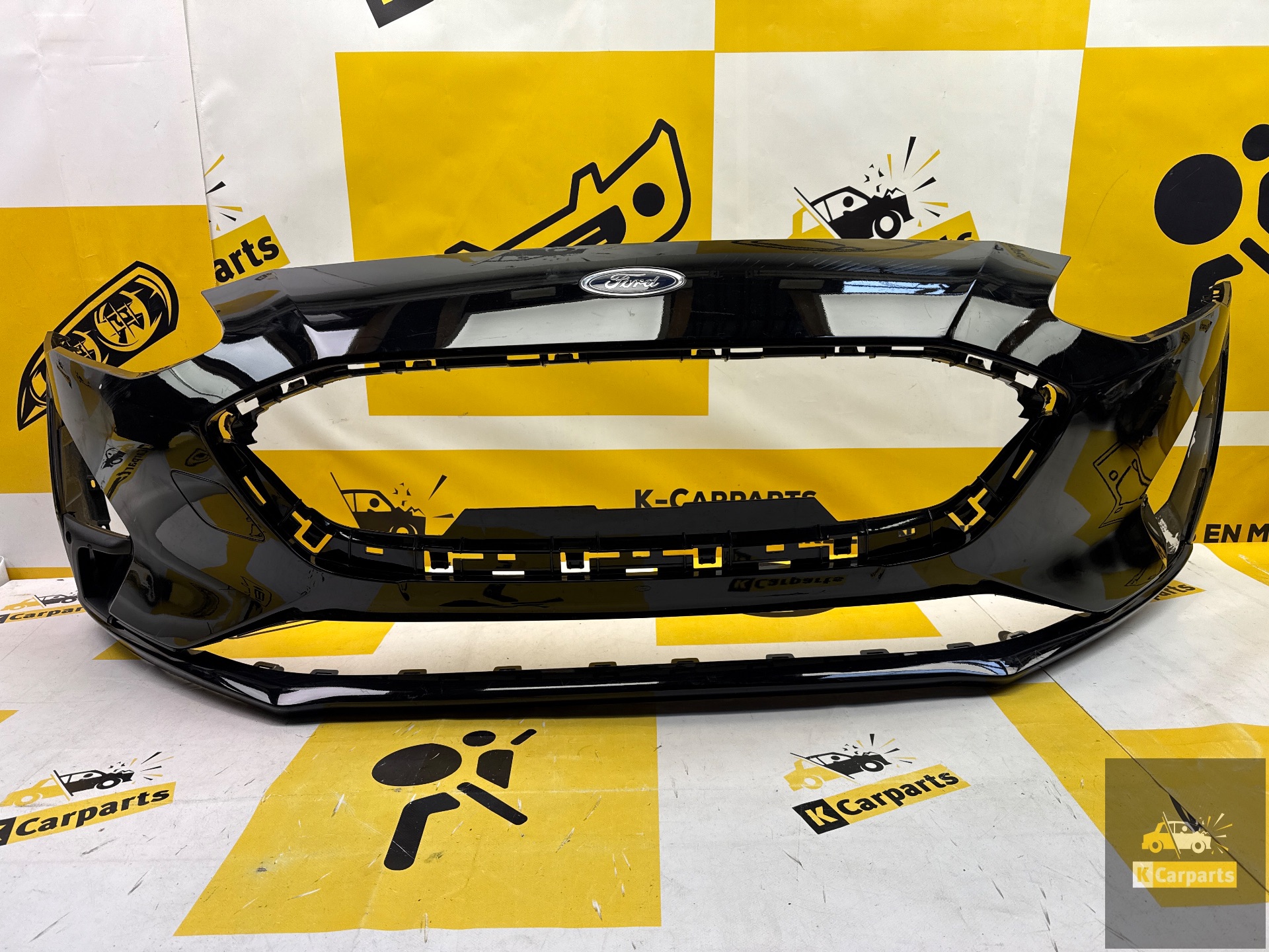 Voorbumper Ford Focus Mk4 2018+ JX7B-17757-A bumper