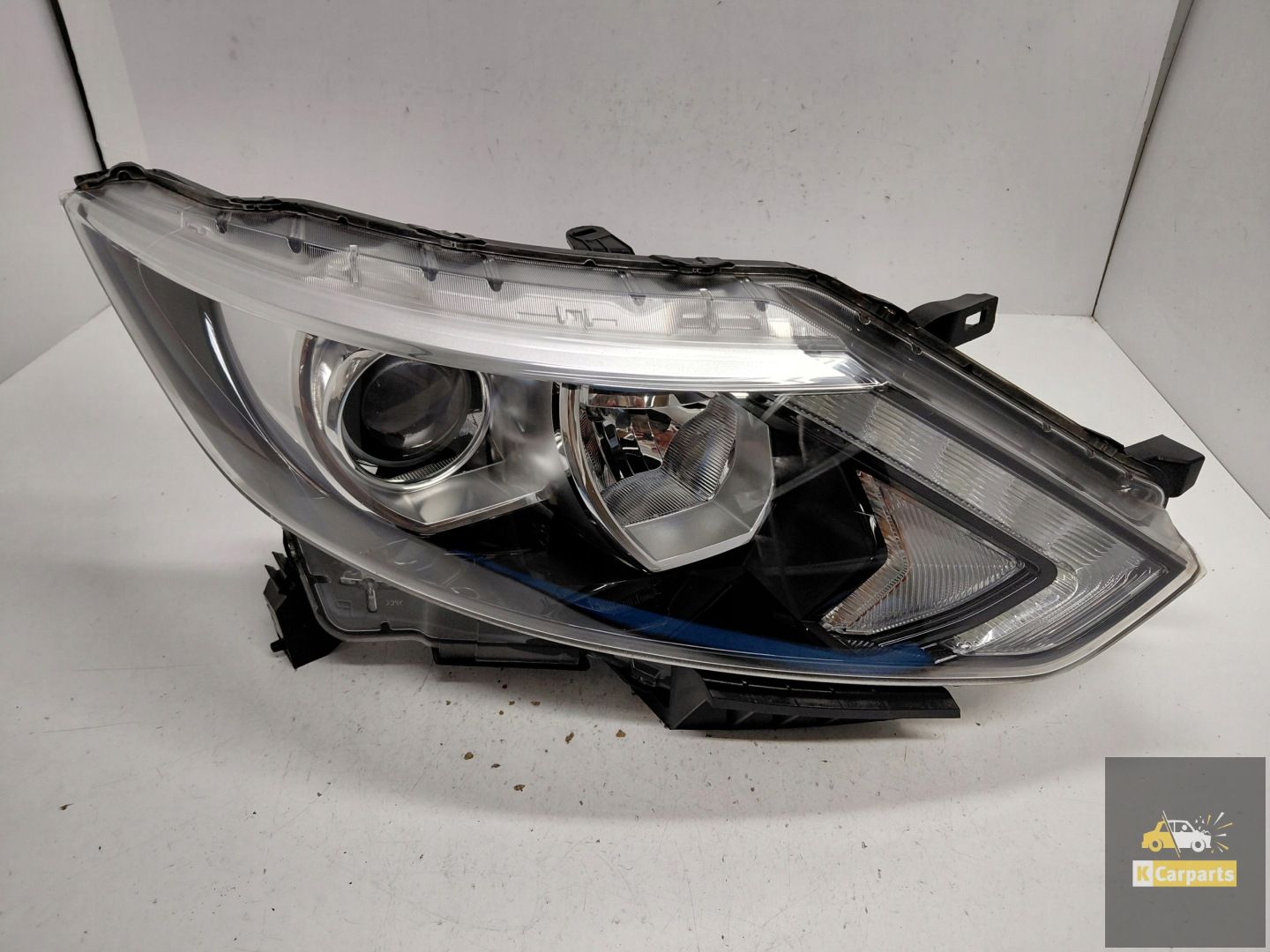 100-18013, NIssan Qashqai J11 II Lampglas rechts