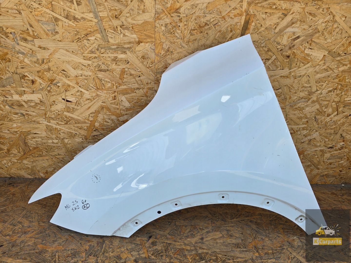 Aileron avant gauche MG ZS