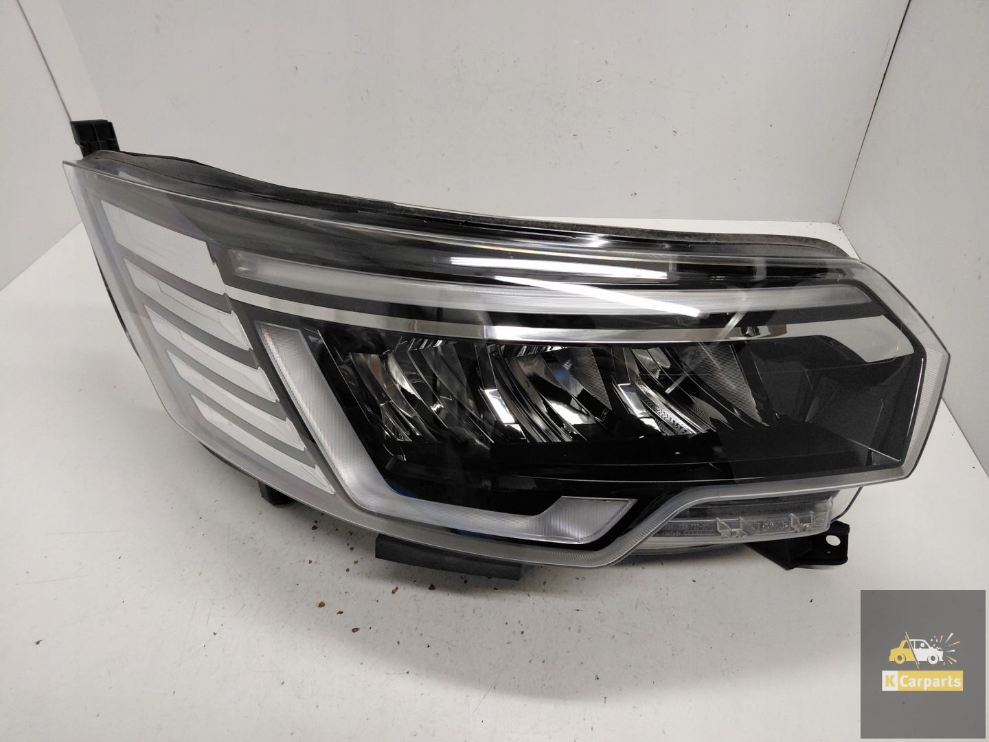 260102899R, Renault Trafic IV Full Led lamp rechts