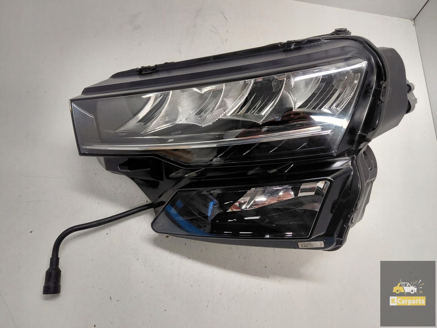 57B.941.009, Skoda Karoq Lift LED-Lampenverbindungen