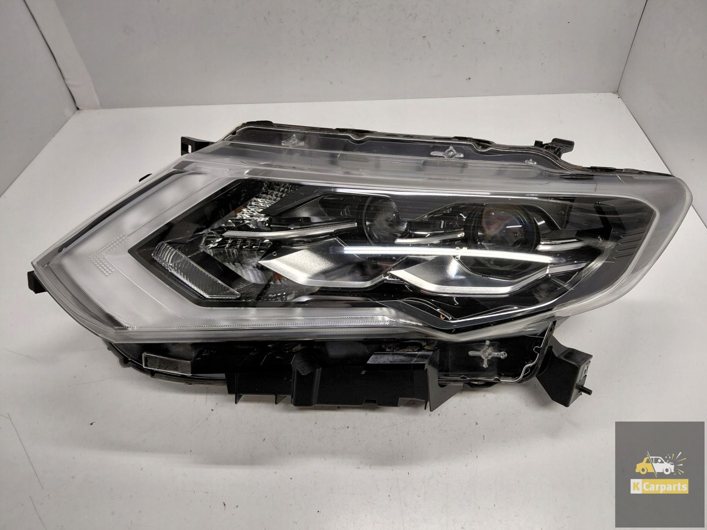 Nissan X-Trail T32 Lift Volledig Led-licht links