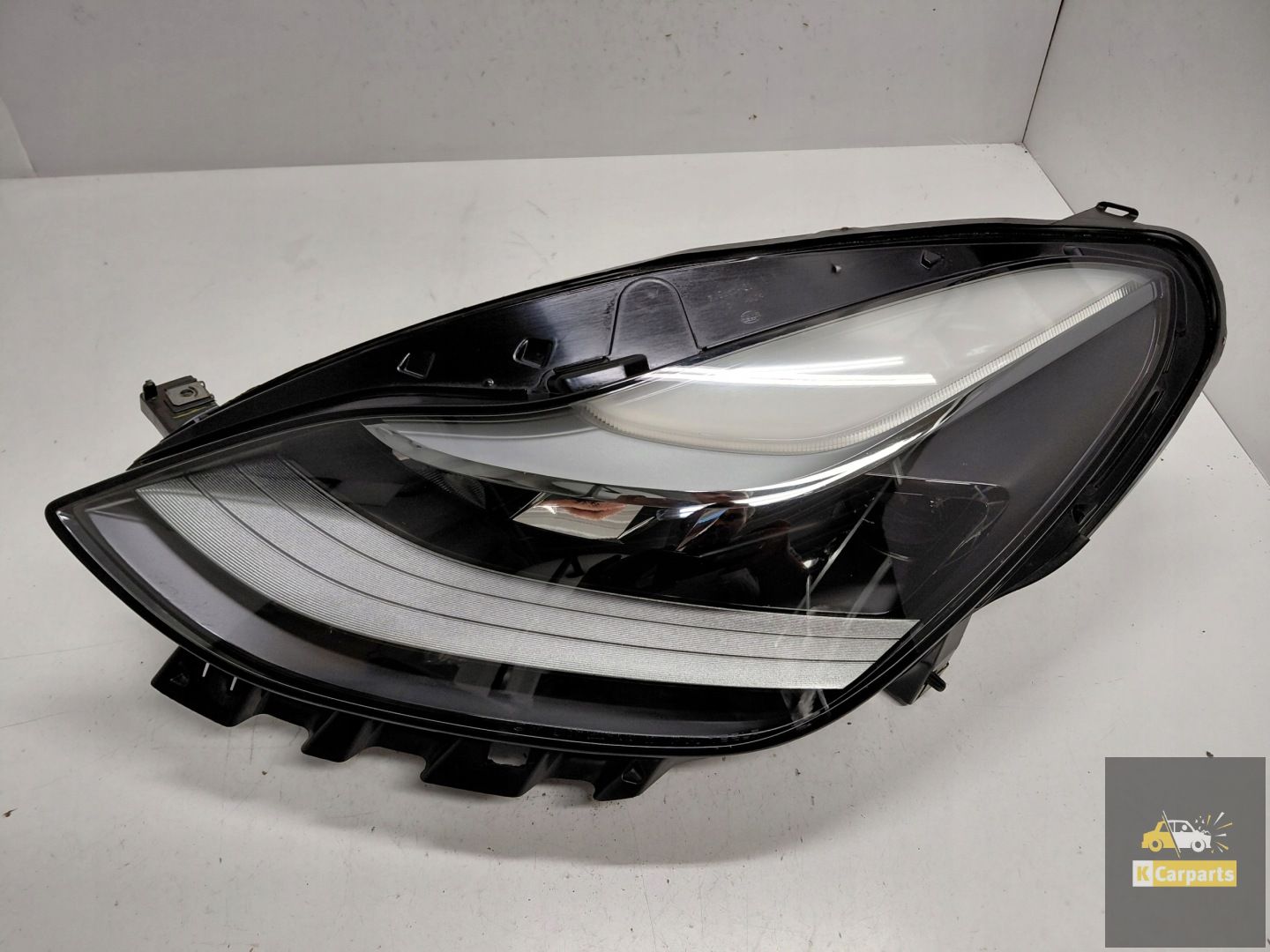1514952-00-D, Tesla Model 3, Model Y, lampe de levage gauche, idéal