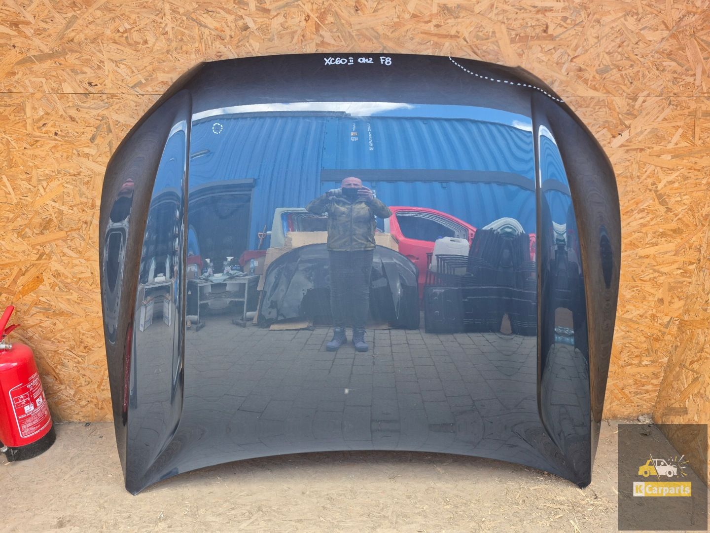 Volvo XC60 II 2017- motorkap
