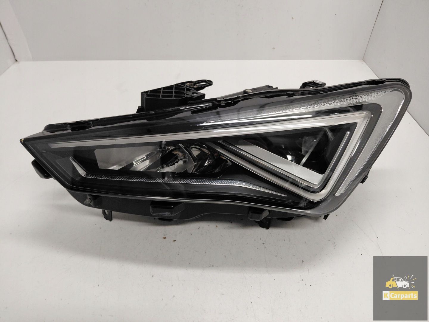 5FG.941.007.F, Cupra Formentor Voll-LED-Scheinwerfer-Verbindungsstücke