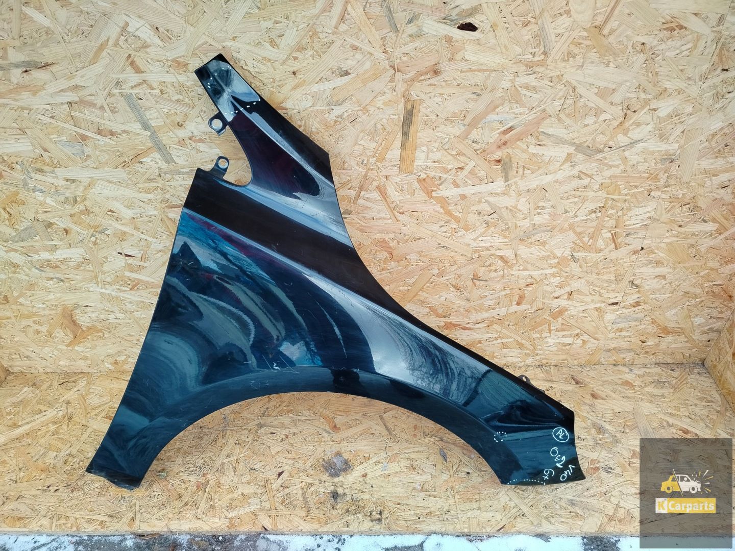 Volvo V40 rechter vorderer Kotflügel