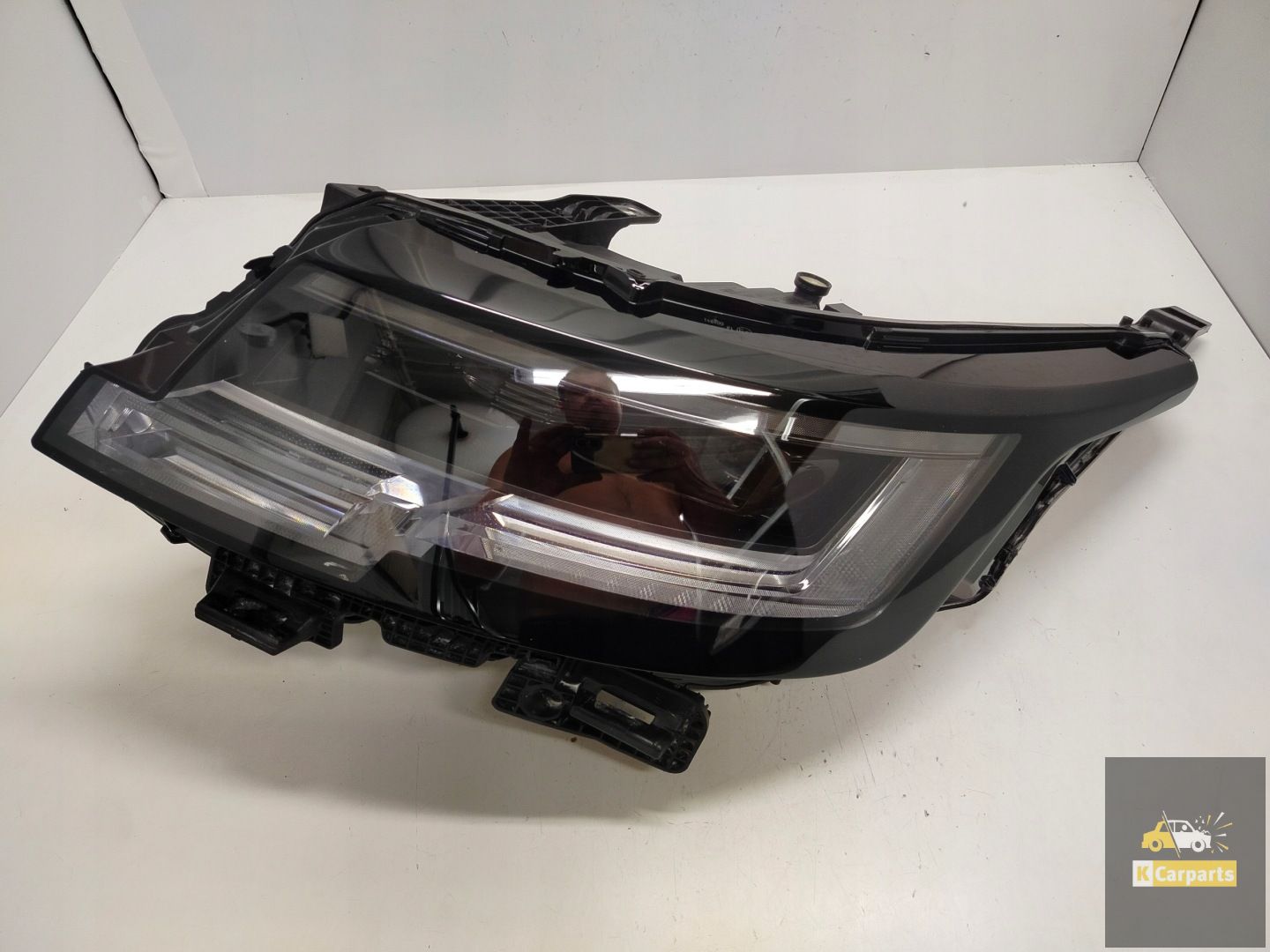 M8E2-13W030-HP, Range Rover L460 Volledig led-licht links