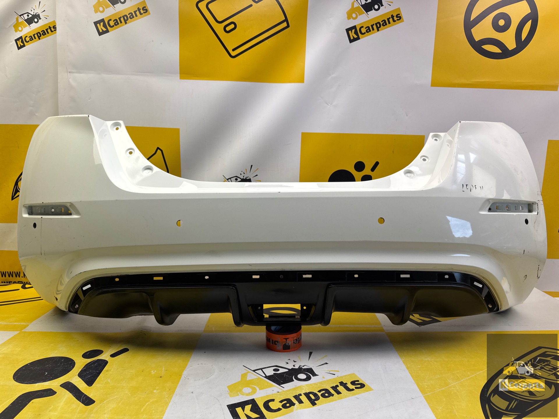 Achterbumper Nissan Leaf ORIGINEEL PDC bumper 850225SH0H