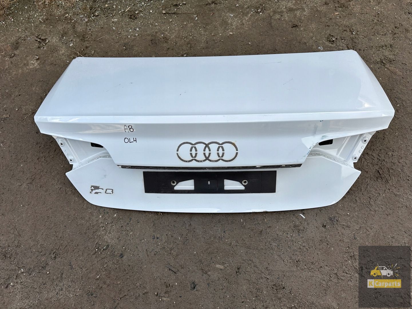 Audi A8 D4 Achterklep omhoog