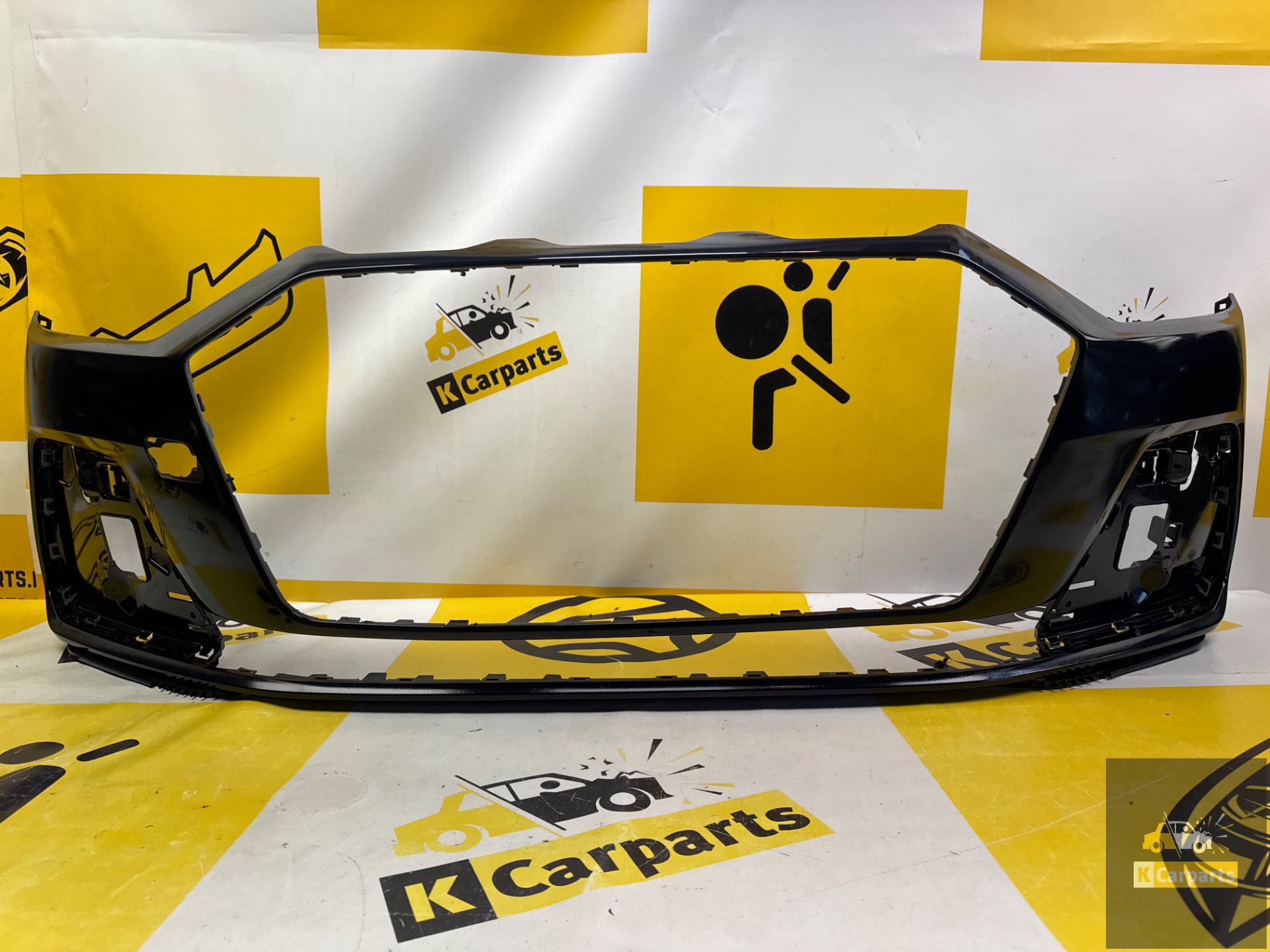 Voorbumper Audi A1 82A ORGINEEL BUMPER 82A807437