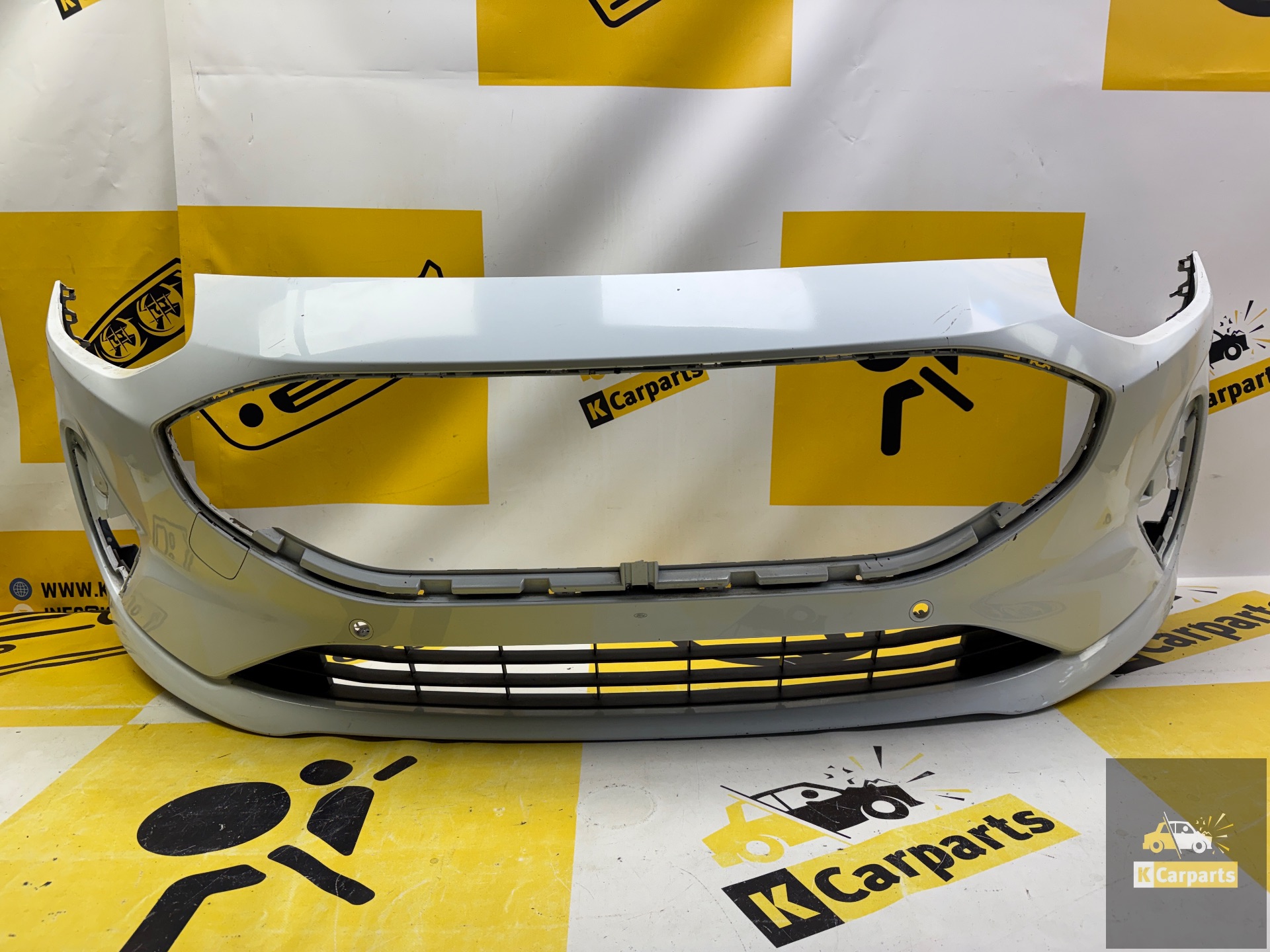 Ford Fiesta MK8 ST LINE Voorbumper  N1BB17757A N1BB17757D
