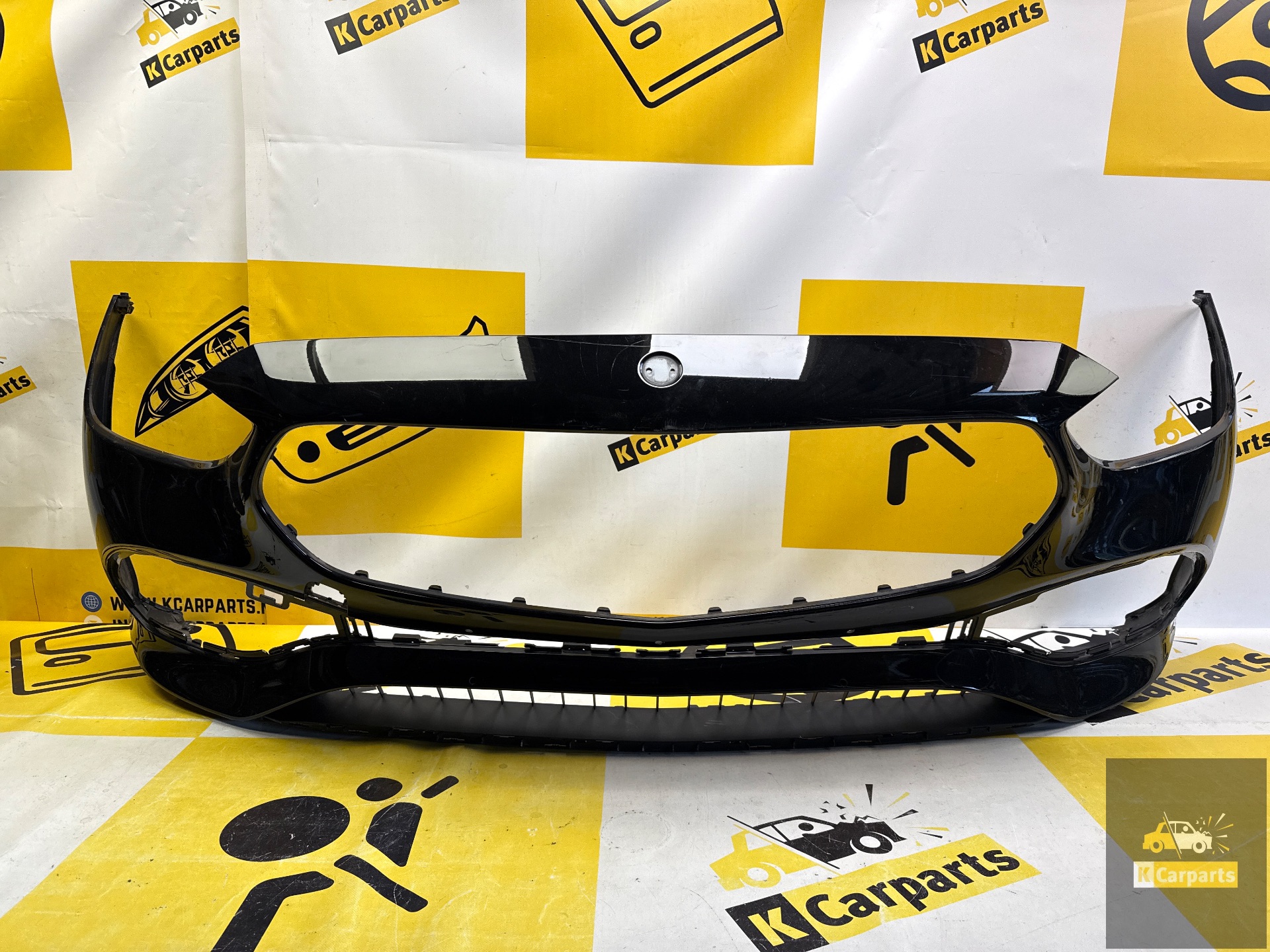 Mercedes C klasse W206 voorbumper bumper A2068808501 6 pdc