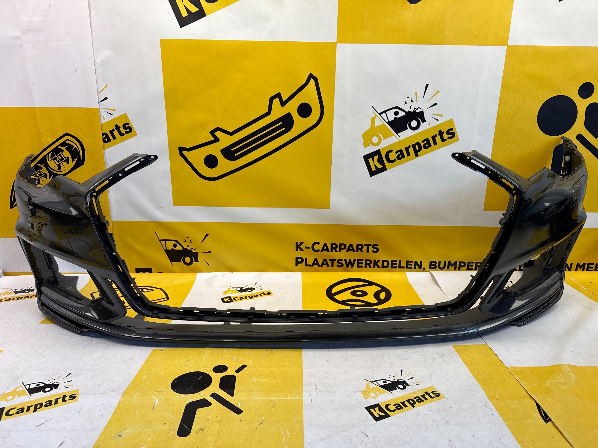 Voorbumper Audi A6 C8 KLS s-Line bumper 4k0807437c