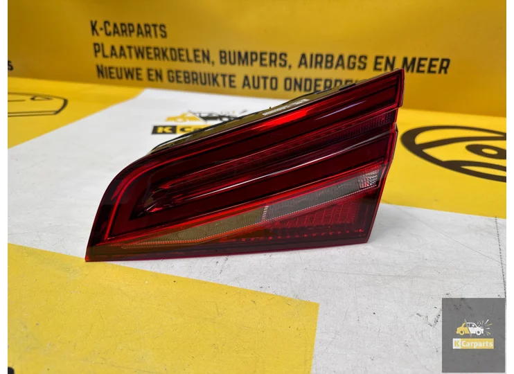 Audi A3 8V Rückleuchte rechts Original 8V4945094C
