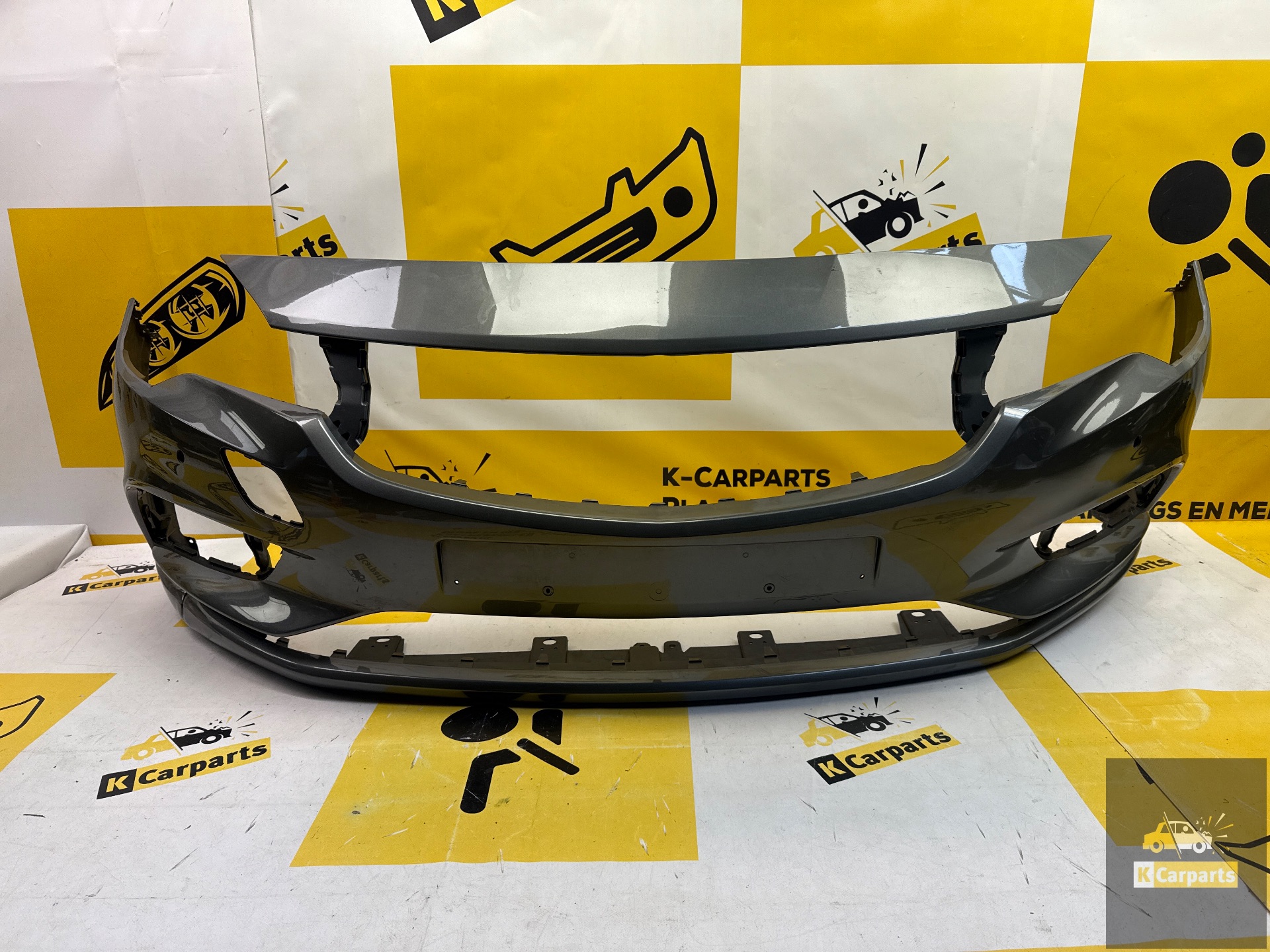 Opel Astra K Facelift Voorbumper 4x PDC 3913049