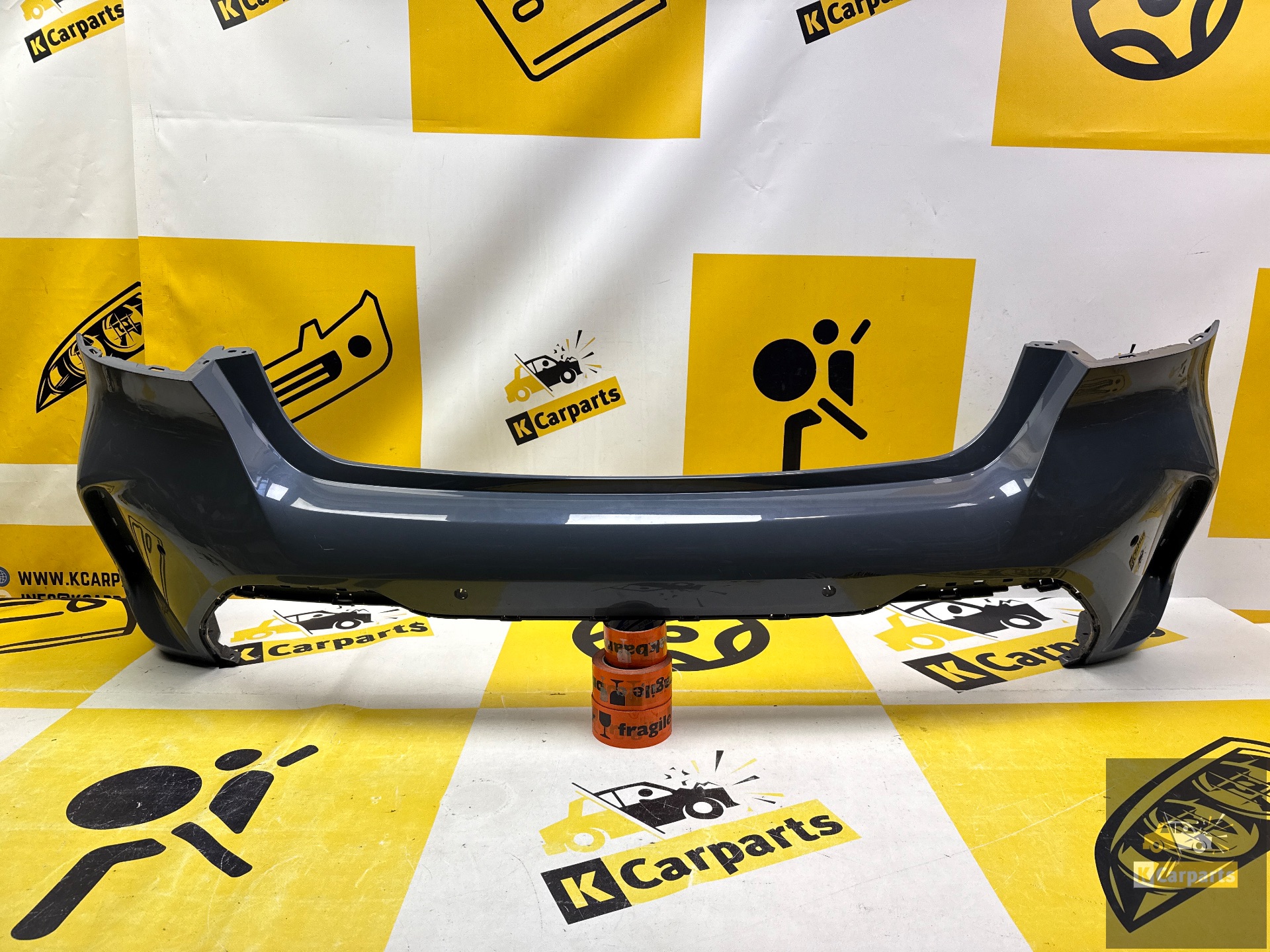 Bmw 1 serie f40 achterbumper M Pakket Bumper 6XPDC
