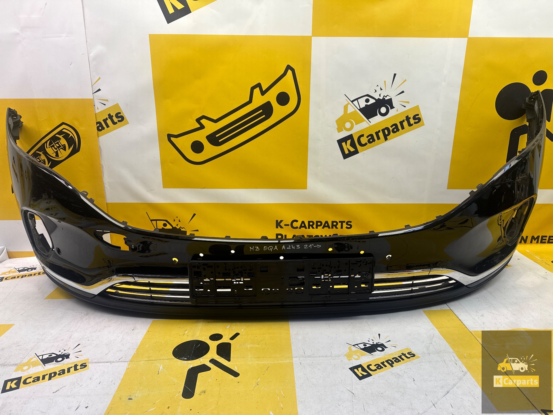 Frontstoßstange Mercedes W243 EQB A2438850001 PDC