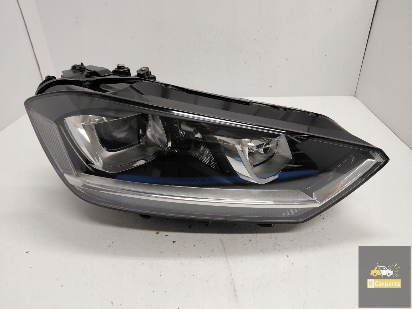 VW Sportsvan Xenon sans ampoule LED droite Parfait