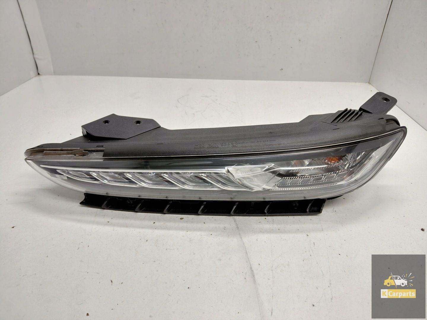 Hyundai Kona LED DRL-lamp links
