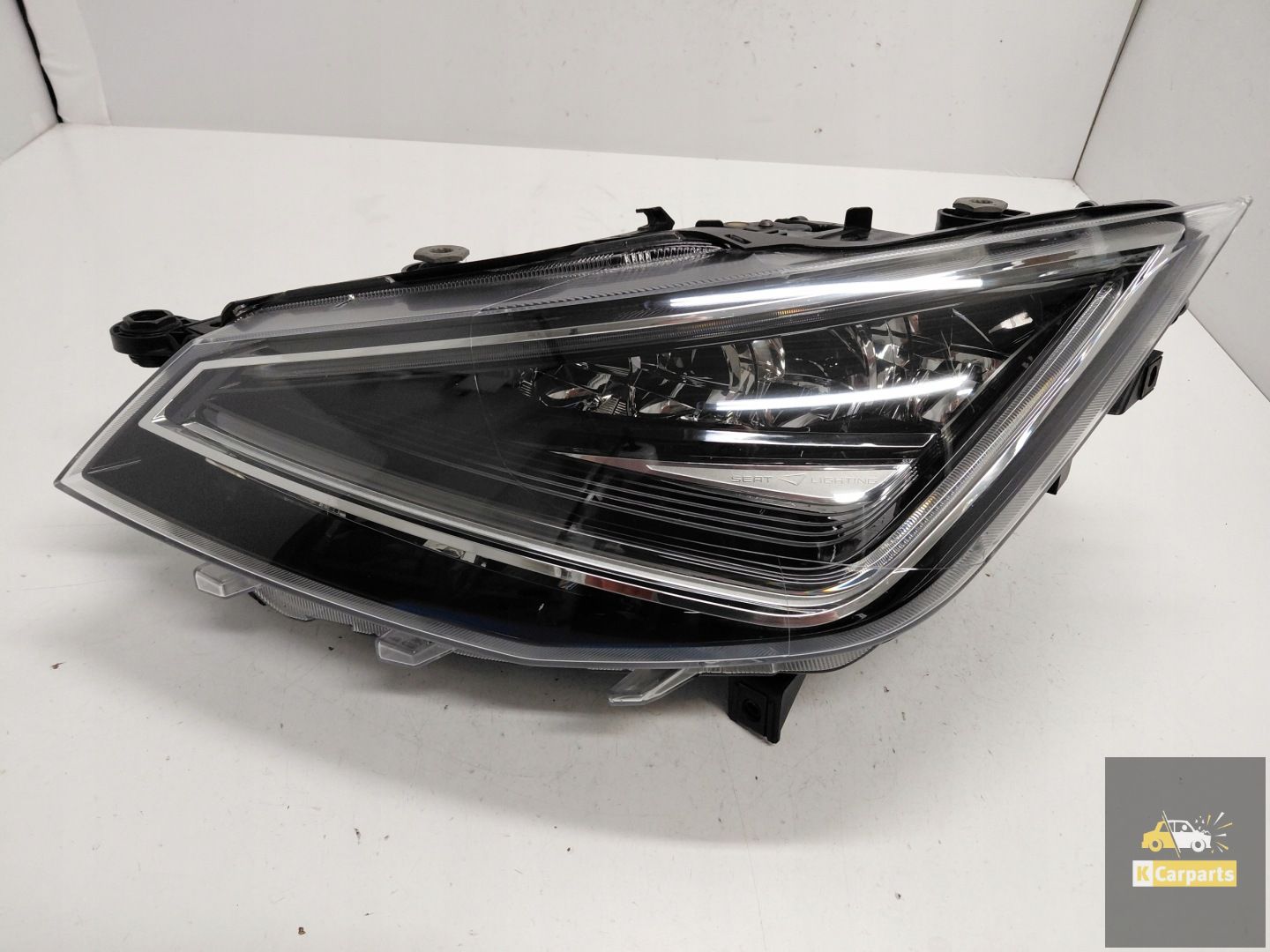 6F1941007A, Seat Ibiza V 6F Arona Full LED light left