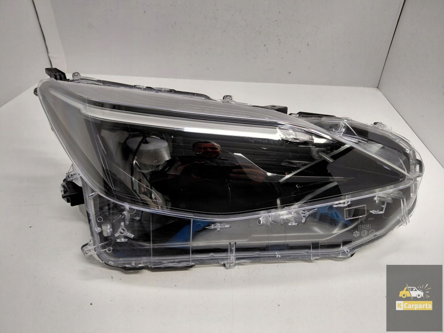 oD-310, Toyota Yaris Lampglas rechts