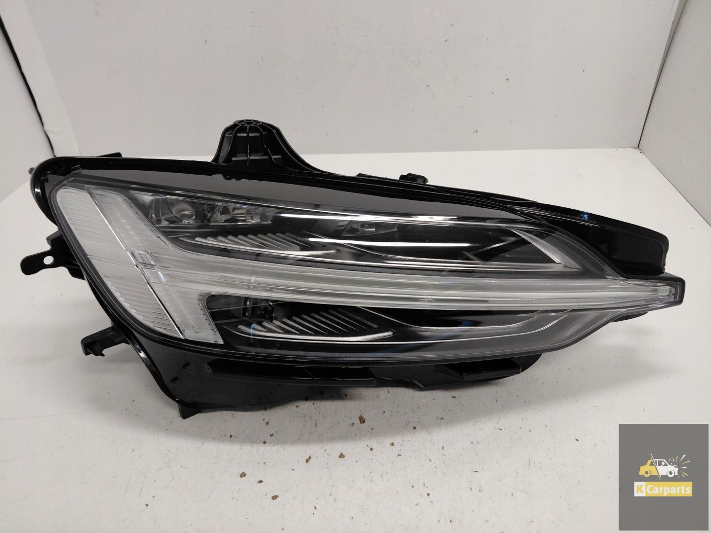 Volvo V60 S60 III Lift MID LED right lamp